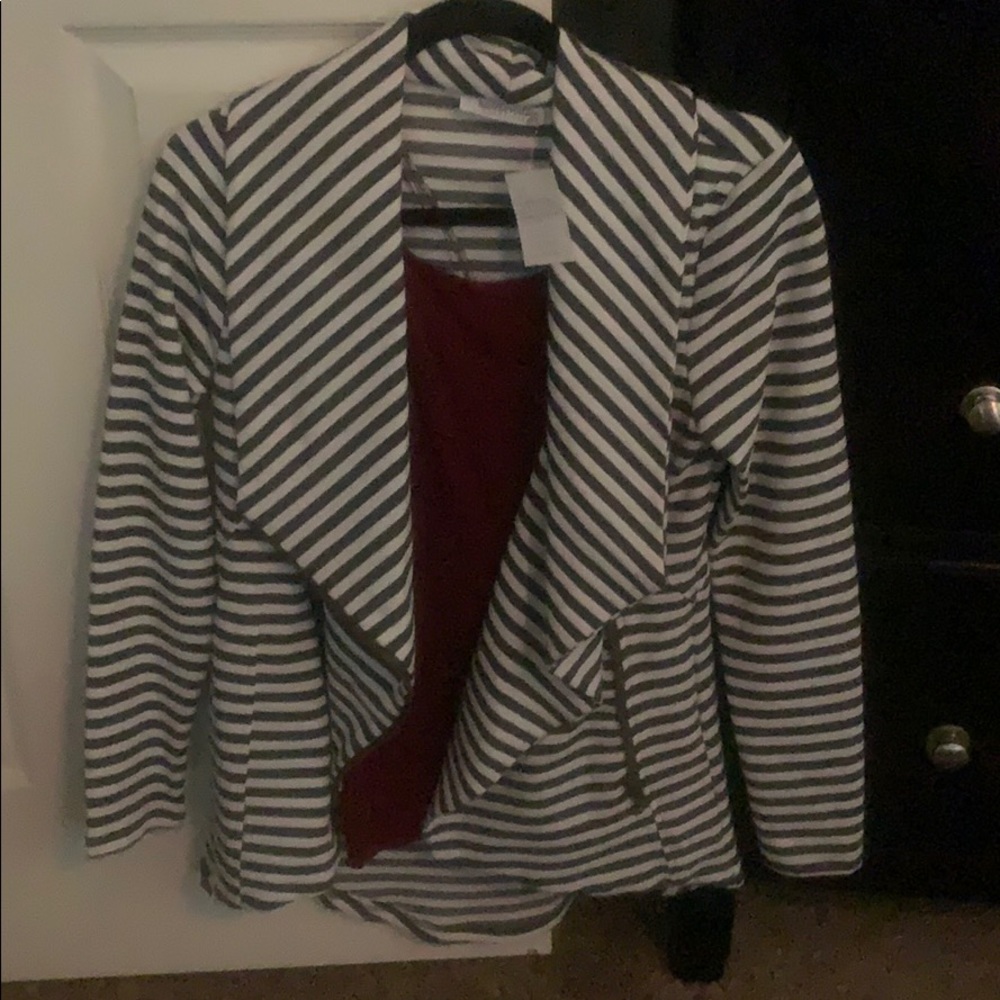 Grey white zip sweater jacket